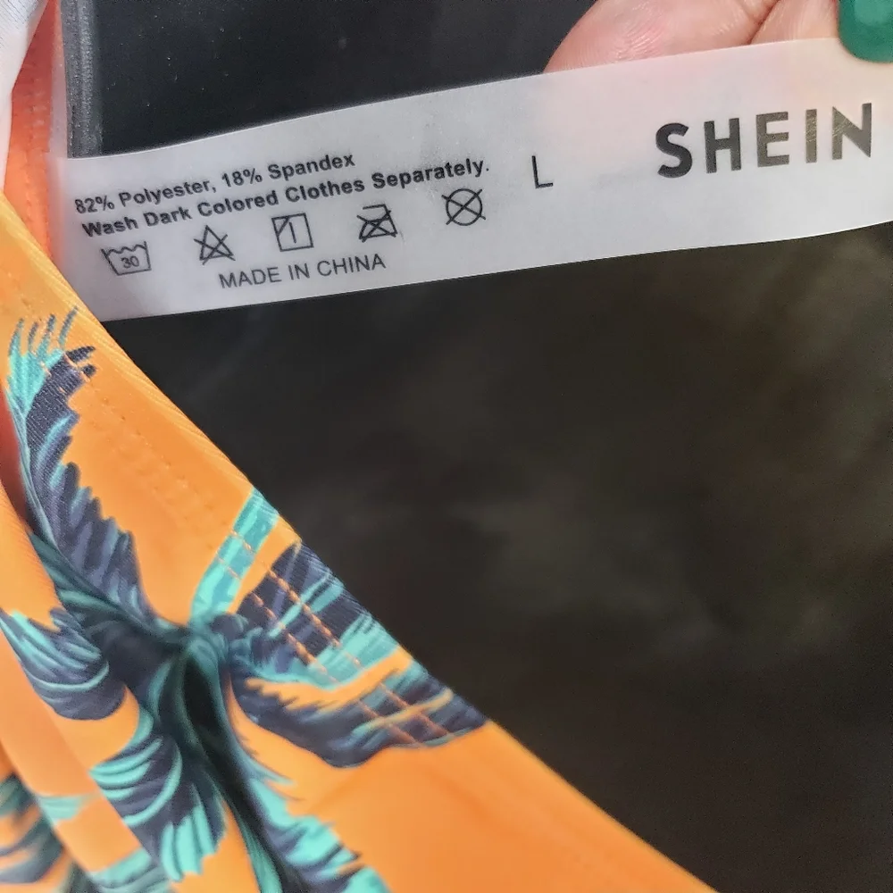 SHEIN HALTER TIE ONE-PIECE SWIMSUIT SIZE LARGE